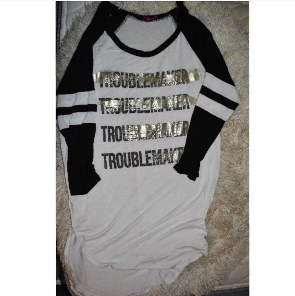 Graphic Tunic - Picture 2 of 3